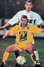Load image into Gallery viewer, Sint-Truiden VV 2000-01 Home shirt L/S M/L