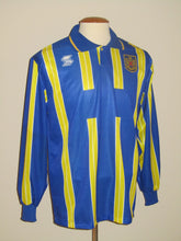 Load image into Gallery viewer, KSK Beveren 2003-04 Home shirt L