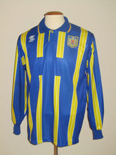 Load image into Gallery viewer, KSK Beveren 2003-04 Home shirt L