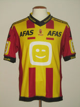 Load image into Gallery viewer, KV Mechelen 2015-16 Home shirt L