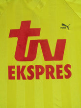 Load image into Gallery viewer, Royal Antwerp FC 1987-88 Away shirt MATCH ISSUE/WORN #4 Pascal Plovie
