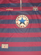 Load image into Gallery viewer, Newcastle United 1995-96 Away shirt XL