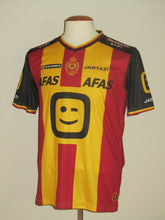 Load image into Gallery viewer, KV Mechelen 2018-19 Home shirt M