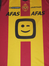 Load image into Gallery viewer, KV Mechelen 2018-19 Home shirt M