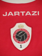 Load image into Gallery viewer, Royal Antwerp FC 2011-12 Home shirt M