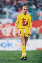 Load image into Gallery viewer, Royal Antwerp FC 1987-88 Away shirt MATCH ISSUE/WORN #4 Pascal Plovie