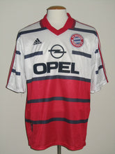 Load image into Gallery viewer, FC Bayern München 1998-00 Away shirt XL