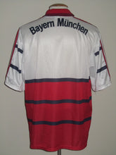 Load image into Gallery viewer, FC Bayern München 1998-00 Away shirt XL