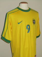 Load image into Gallery viewer, Brazil 1998 Home shirt L #9 Ronaldo
