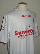 Load image into Gallery viewer, Royal Antwerp FC 2010-11 Away shirt XL