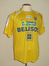Load image into Gallery viewer, Sint-Truiden VV 2005-06 Home shirt  #16 Jeroen Simaeys *signed*