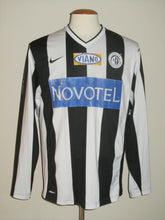 Load image into Gallery viewer, Eendracht Aalst 2008-09 Home shirt YOUTH L *multiple numbers*