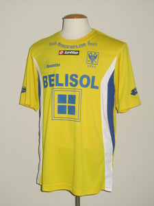 Sint-Truiden VV 2010-11 Home shirt XL *mint*