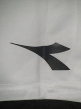 Load image into Gallery viewer, Sint-Truiden VV 2011-12 Away shirt L/XL *mint*