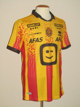 Load image into Gallery viewer, KV Mechelen 2022-23 Home shirt L #11 Nikola Storm *mint*