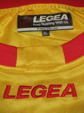 Load image into Gallery viewer, AFC Tubize 2004-06 Home shirt XL #6