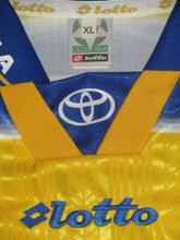 Load image into Gallery viewer, Sint-Truiden VV 1999-00 Home shirt MATCH ISSUE/WORN #3 Nicky Hayen