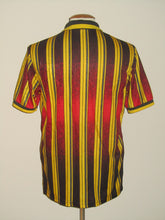 Load image into Gallery viewer, KV Mechelen 1994-95 Home shirt M