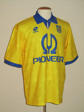 Load image into Gallery viewer, KSK Beveren 1993-95 Home shirt L
