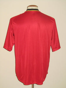 Rode Duivels 2000-02 Home shirt M *squad signed*