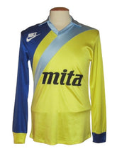 Load image into Gallery viewer, KSK Beveren 1986-87 Home shirt MATCH ISSUE/WORN UEFA Cup #6 Patrick Stalmans vs Torino