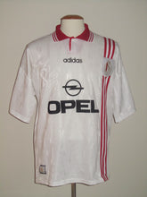 Load image into Gallery viewer, Standard Luik 1996-97 Away shirt L