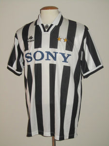 Juventus 1995-97 Home shirt XL