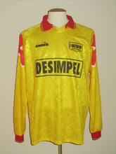 Load image into Gallery viewer, KV Oostende 1995-96 Home shirt L/S XL