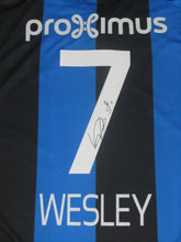 Load image into Gallery viewer, Club Brugge 2017-18 Home shirt XL #7 Wesley Moraes *signed &amp; mint*