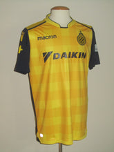 Load image into Gallery viewer, Club Brugge 2017-18 Third shirt XL #30 Marvelous Nakamba *signed &amp; mint*