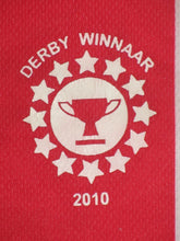 Load image into Gallery viewer, Royal Antwerp FC 2009-11 Home shirt *Derby Winnaar 2010*