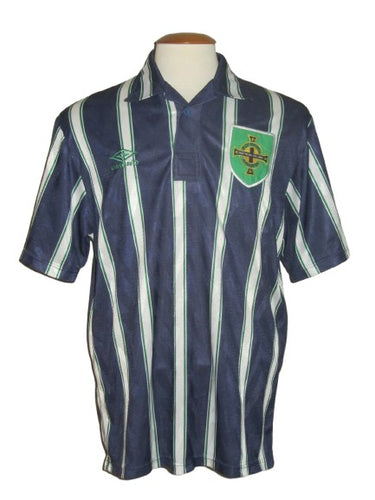Northern Ireland 1992-94 Away shirt L