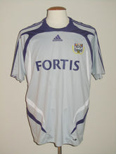 Load image into Gallery viewer, RSC Anderlecht 2007-08 Away shirt L #5 Lucas Biglia