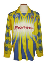 Load image into Gallery viewer, KSK Beveren 1999-00 Home shirt MATCH ISSUE/WORN #5 Gideo Imagbudu