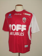 Load image into Gallery viewer, Royal Excel Mouscron 2004-05 Home shirt S