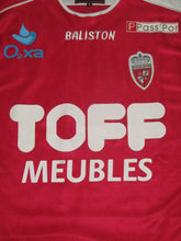 Load image into Gallery viewer, Royal Excel Mouscron 2004-05 Home shirt S