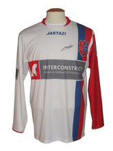 Load image into Gallery viewer, Royal Excel Mouscron Peruwelz 2011-12 Home shirt MATCH ISSUE/WORN #16 *signed*