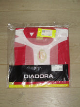 Load image into Gallery viewer, Standard Luik 2009-10 Home shirt M/L *new in bag*