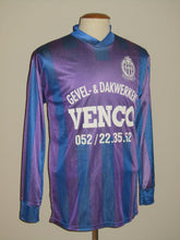 Load image into Gallery viewer, KAV Dendermonde 1990&#39;s Home shirt L #14