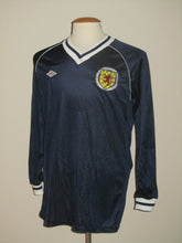 Load image into Gallery viewer, Scotland 1982-83 Home shirt MATCH ISSUE/WORN #18