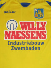 Load image into Gallery viewer, KVC Westerlo 2007-08 Home shirt L/XL *squad signed*