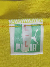 Load image into Gallery viewer, Royal Antwerp FC 1987-88 Away shirt MATCH ISSUE/WORN #4 Pascal Plovie