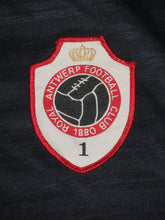 Load image into Gallery viewer, Royal Antwerp FC 2001-02 Away shirt L