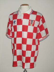 Croatia 1996-98 Home shirt XL