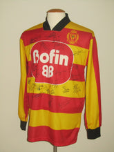 Load image into Gallery viewer, KV Mechelen 2000-01 Fan shirt L/S L *squad signed*