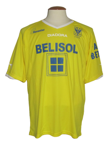 Sint-Truiden VV 2013-14 Home shirt XL #7 *light damage*