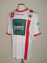 Load image into Gallery viewer, Royal Antwerp FC 2012-13 Away shirt XXL