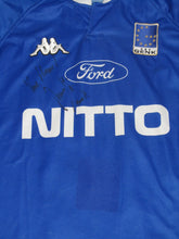 Load image into Gallery viewer, KRC Genk 1999-01 Home shirt M #12 Marc Hendrickx *signed*