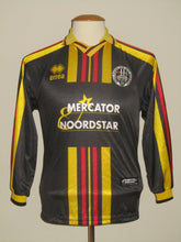 Load image into Gallery viewer, KRC Gent Zeehaven 2000-02 Home shirt XS