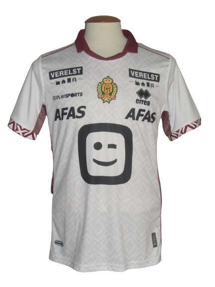 KV Mechelen Dames 2022-23 Away shirt M #18 Lore Nuyens *new with tags*